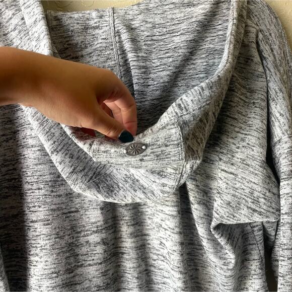 Athleta heather Gray Full-Zip Jacket - Size L - Picture 6 of 13